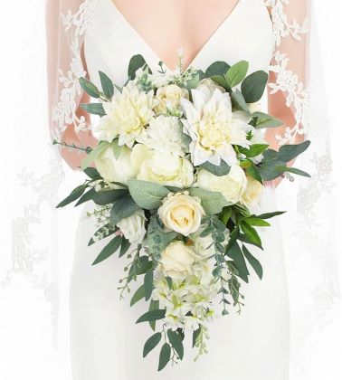 bridal bouquet guide to wedding